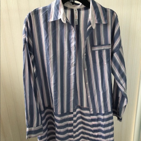 button down shirt - Picture 2 of 4